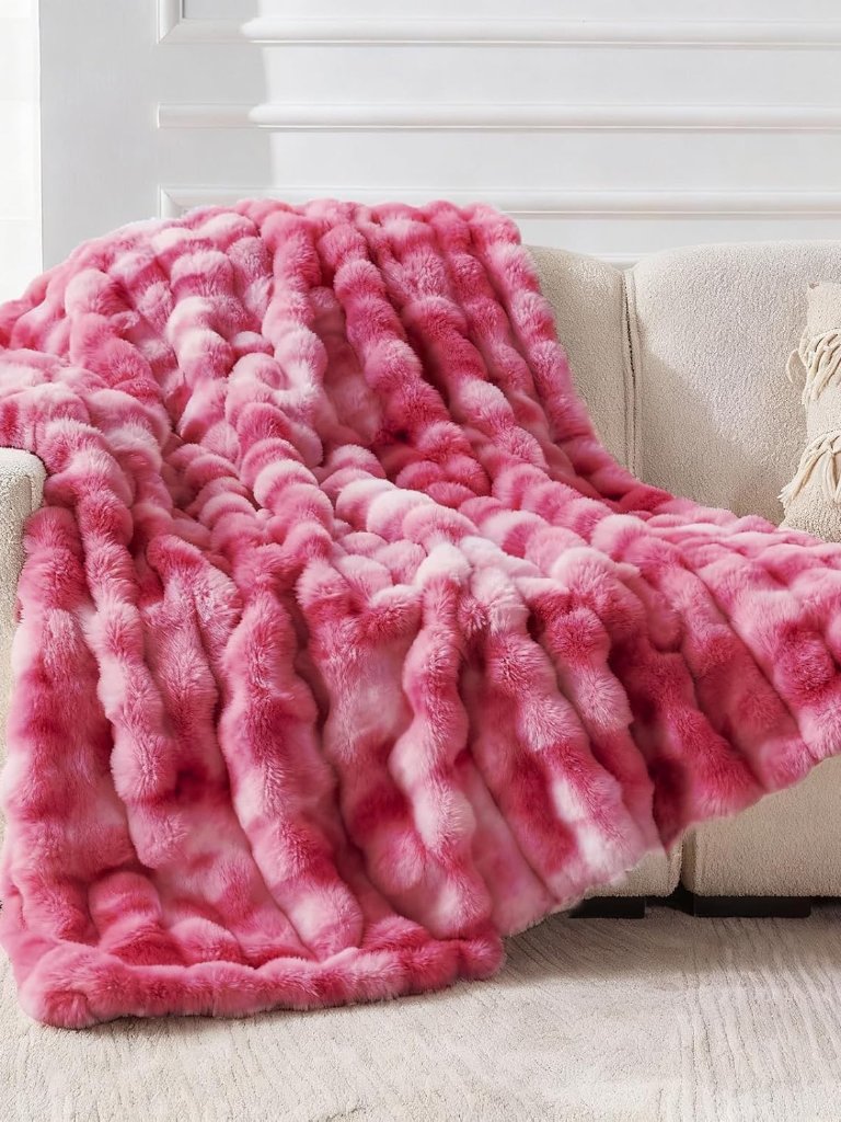 Faux Fur Throw Blanket For Couch, 1000 Gsm Cozy Fuzzy Fluffy Soft Plush Thick Bu